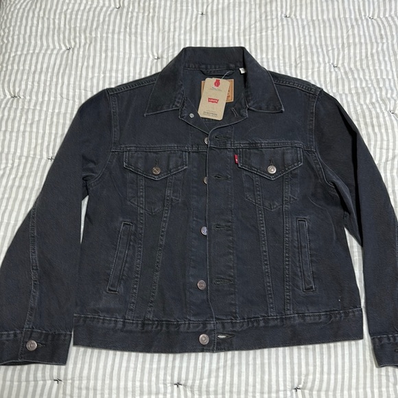 Levi's Jackets & Blazers - Levi’s Ex-Boyfriend Jean Jacket